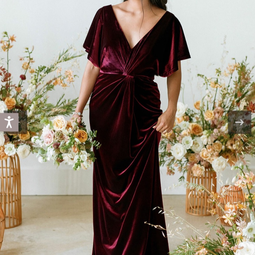 Revelry size 16 Gwen in velvet Romantic Rose